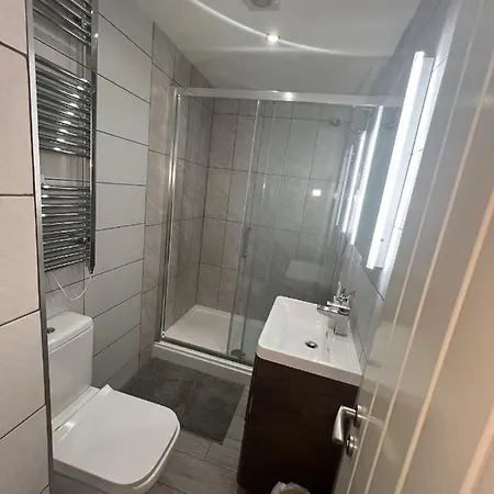 Urban Retreat - Bradford Gem